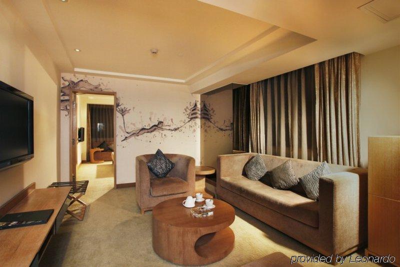 Zense International Hotel Shenzhen Room photo